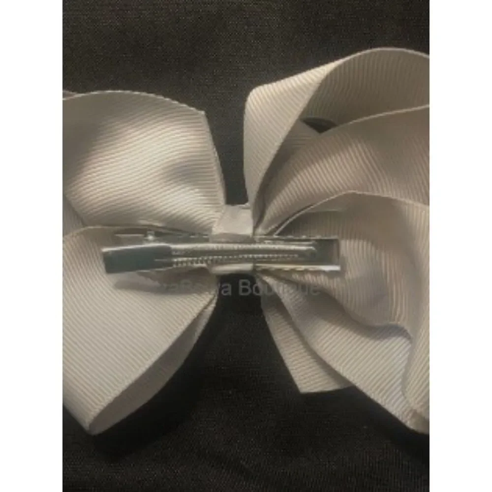 Light Silver 4